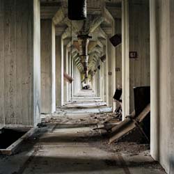 WENDY BURTON - Grain Elevator, Interior, Buffalo, New York, phtoograph