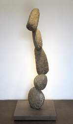 WOODS DAVY - Rio Azul, sculpture, granite