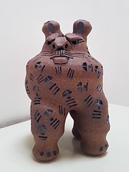 DORA DE LARIOS- Serious Dog Lion, ceramic, sculpture, animal