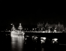 E.O. HOPPE - Thames Night Scene, London, 1933, phtoograph, vintage, England, black and white, architecture