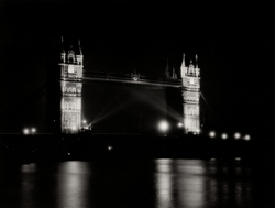 E.O. HOPPE - Tower Bridge at Night, London, c.1933, photography, vintage, England, black and white, architecture